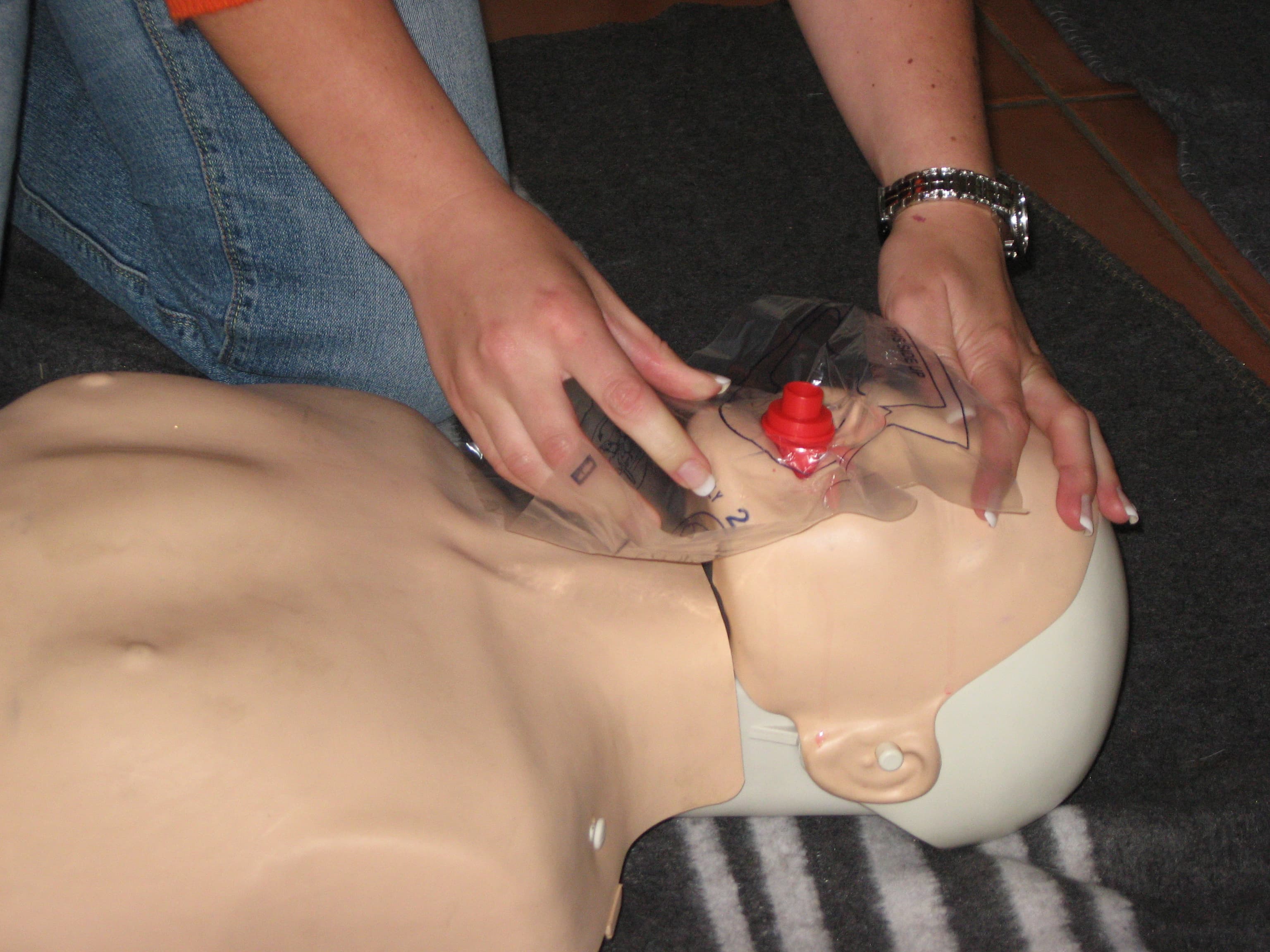 Advanced Emergency First Aid Responder training